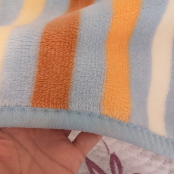 Children's Cozy Plush blanket 54" x 43.5" - Picture 5 of 11
